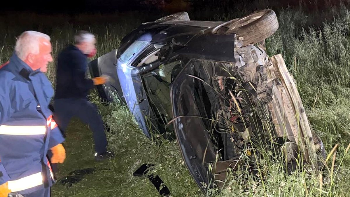 Domuz Kazası: 5 Yaralı, Kara Yolu Ulaşımı Tehlike Altında