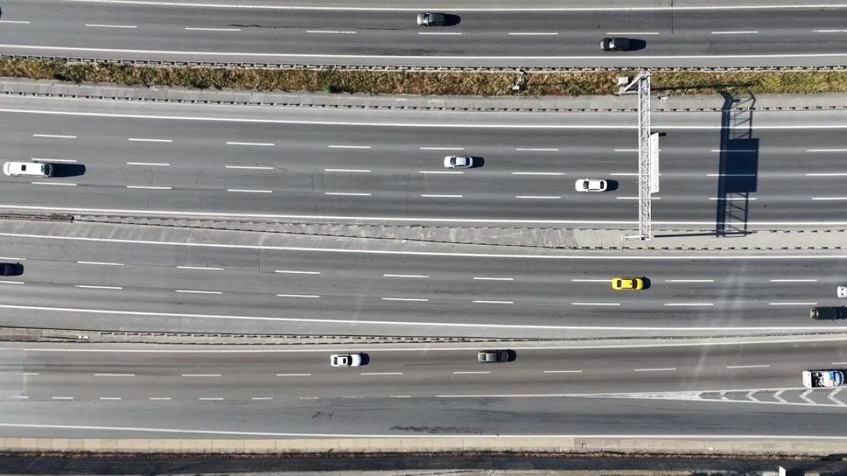Bayram Tatili İstanbul'da Trafiği Tarihi Seviyelere Çekti