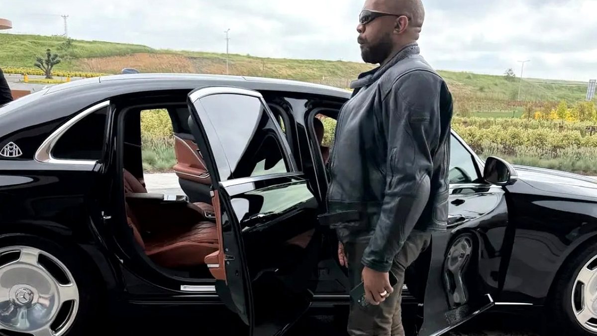 Kanye West İstanbul'da! Dev Konser İçin Geri Sayım Başladı