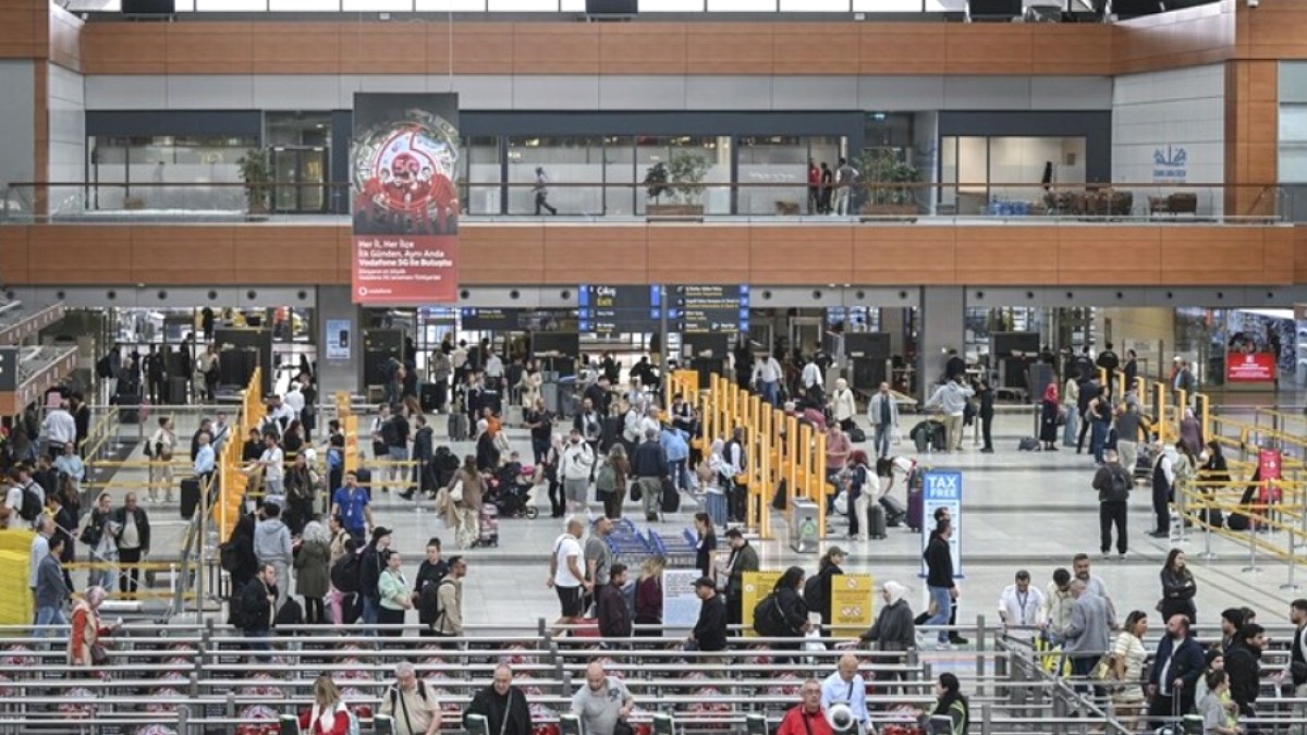 Schengen Vizesi Randevu Krizi: Karaborsa Fiyatları Uçtu