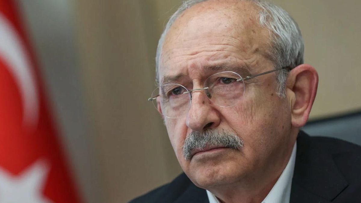 CHP'de Kulisler Kaynıyor: Mehmet Tüm'den Şaşırtan Karar