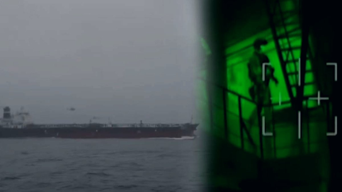 Fransız Donanması, Yaptırımlı Rus Petrol Tankerine Müdahale Etti
