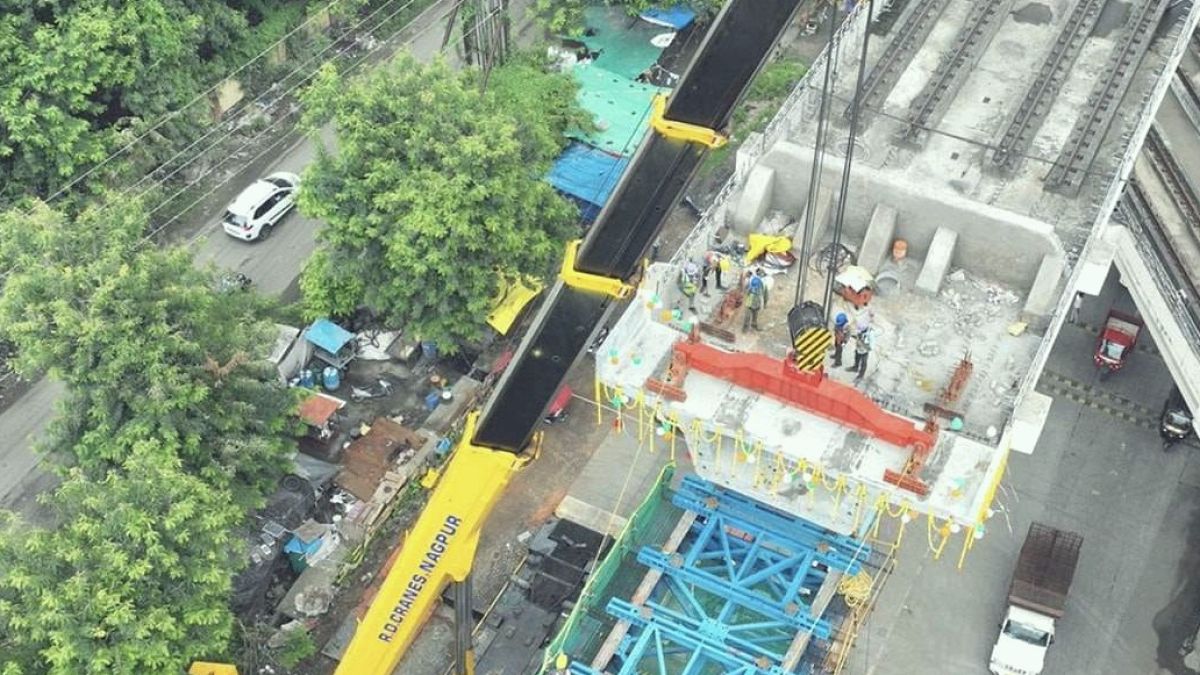 Nagpur'da Devasa Metro Kirişleri Şehri Böldü: Lojistik Mucize