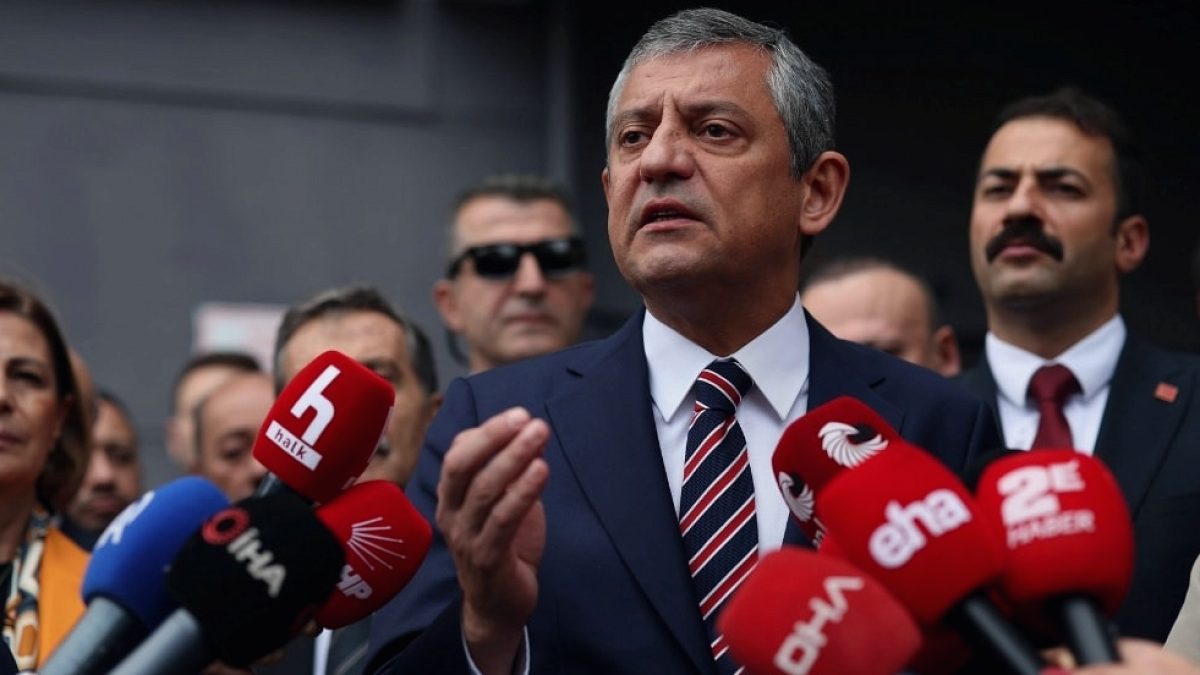 CHP Liderinden Çarpıcı Uyarı: Türkiye'nin İç Krizi Güvenlik Tehdidi Oluşturuyor
