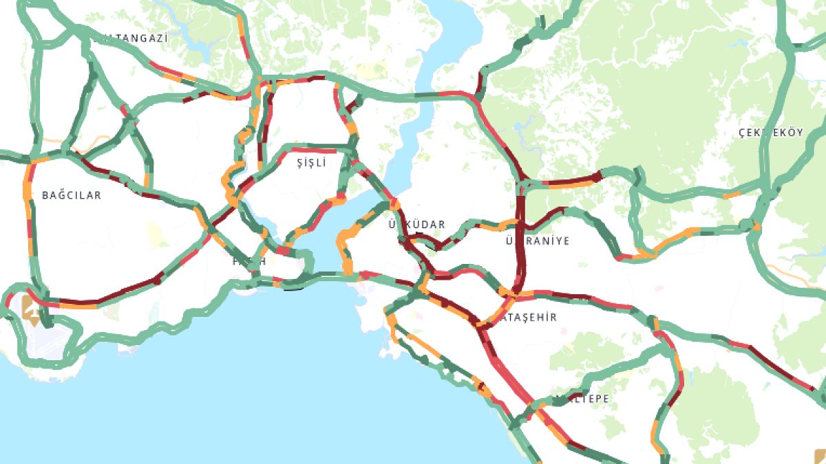 Bayram Sonrası İstanbul'da Trafik Kabusu: Yollar Kilometrelerce Uzayan Kuyruklarla Doldu