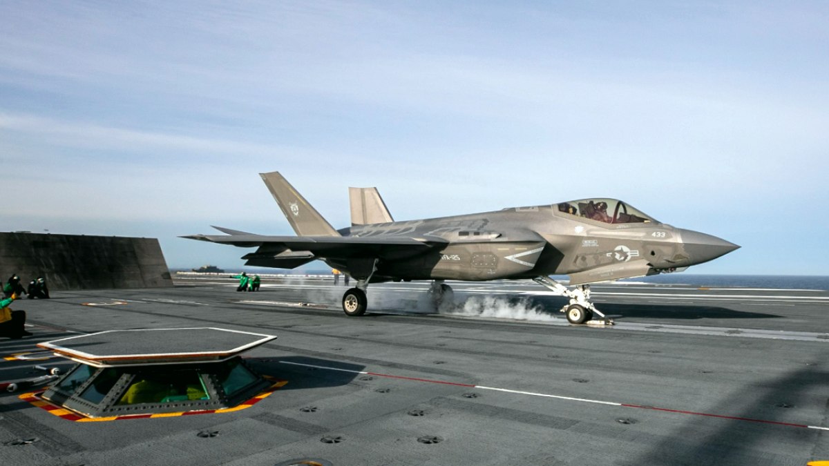 F-35 Savaş Uçakları Aşırı Isınma Sorunuyla Mücadele Ediyor