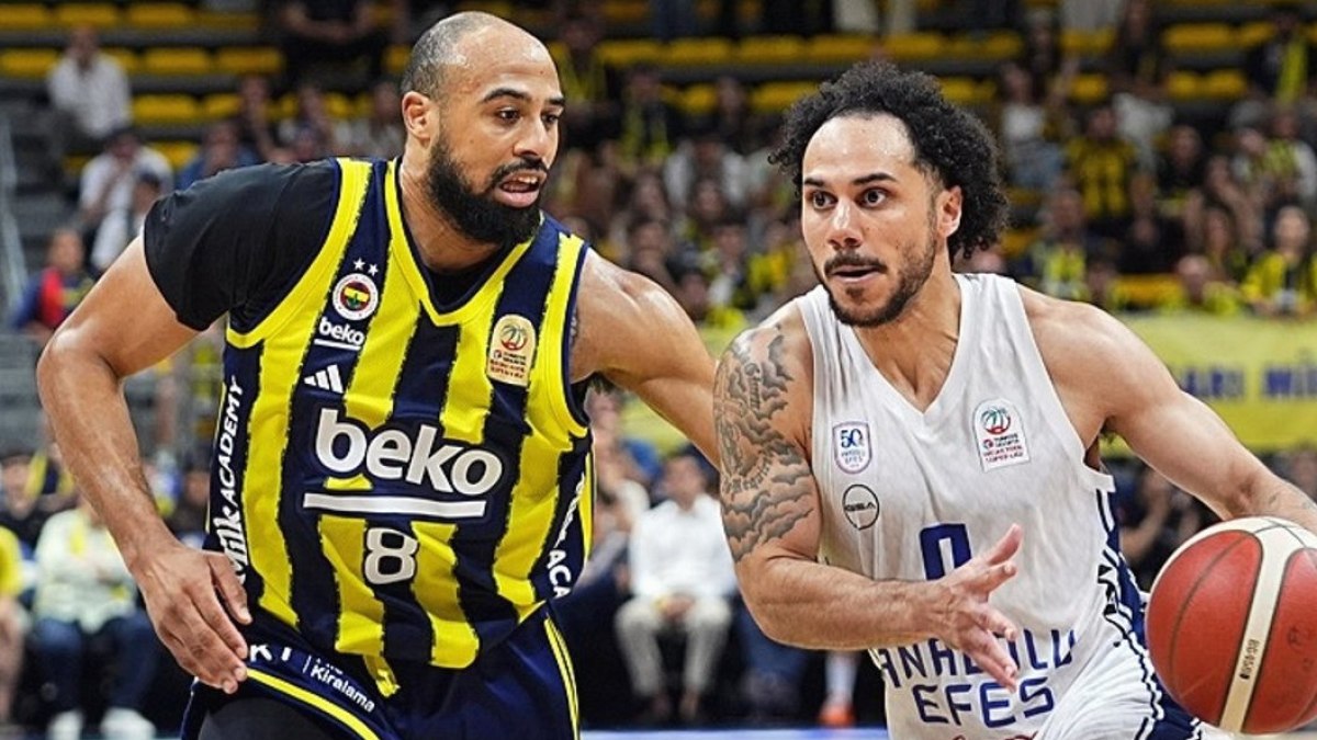 Fenerbahçe Beko'dan Muazzam Geri Dönüş: Anadolu Efes'i Son Saniyede Devirdi