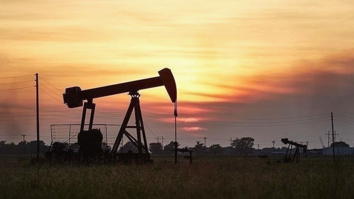 Petrol Fiyatları İran-ABD Görüşmelerine Bağlı Olarak Dalgalanıyor