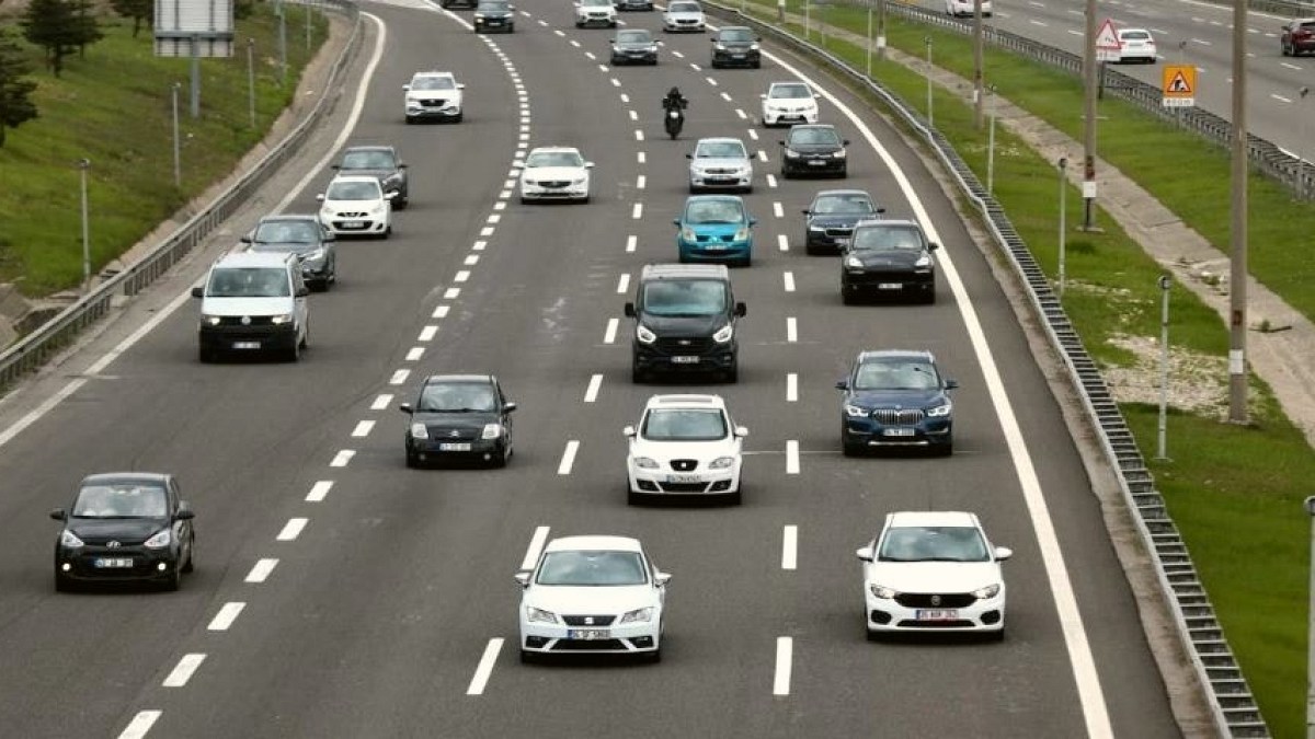 İtalya'da Trafikte Bekleyen Sürücülere Ücret İadesi Başlıyor