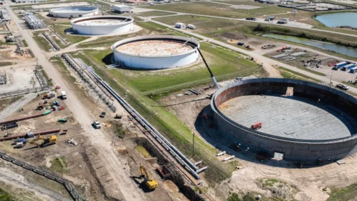 ABD Stratejik Petrol Rezervleri 46 Yılın Dip Seviyesinde: Kritik Düşüş Tehlikesi