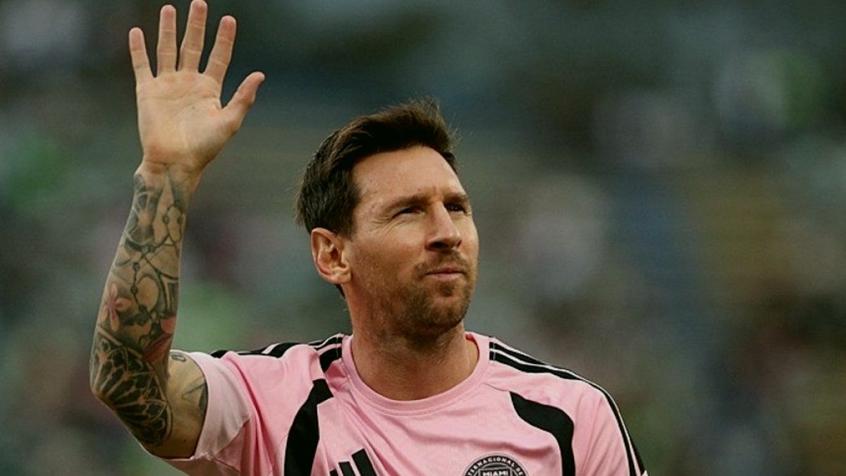 Lionel Messi'ye Prestijli Spor Ödülü Verildi