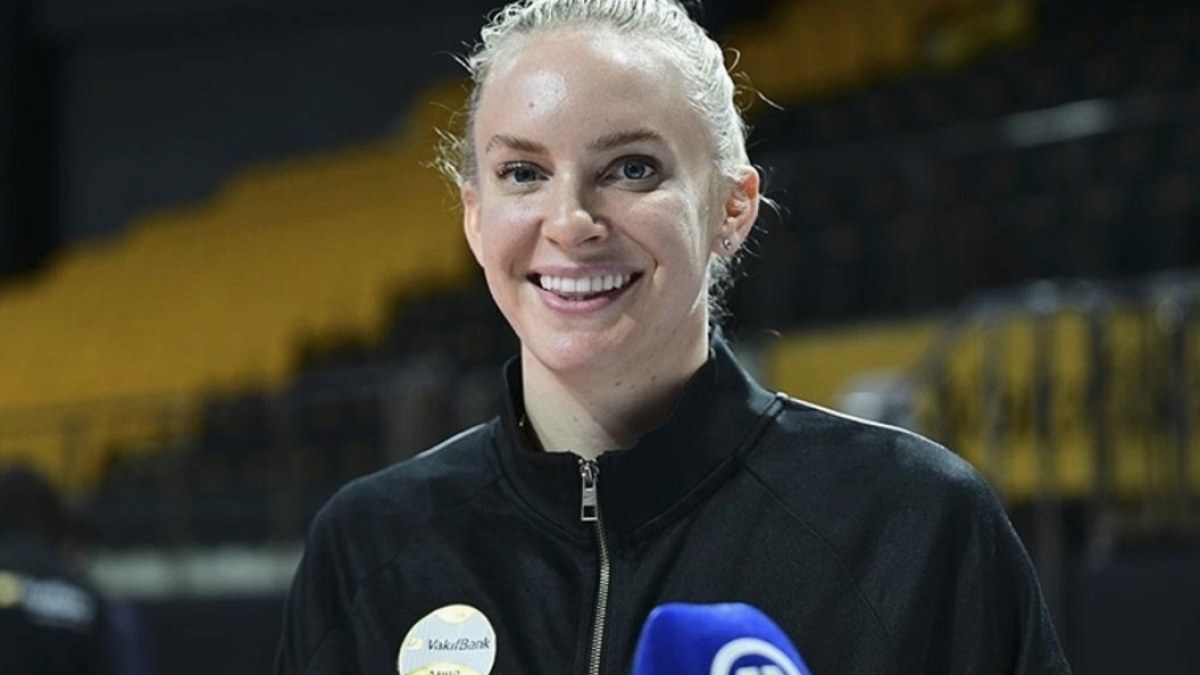 İlbank'tan Bomba Transfer: ABD'li Yıldız Alexandra Frantti İmzaladı