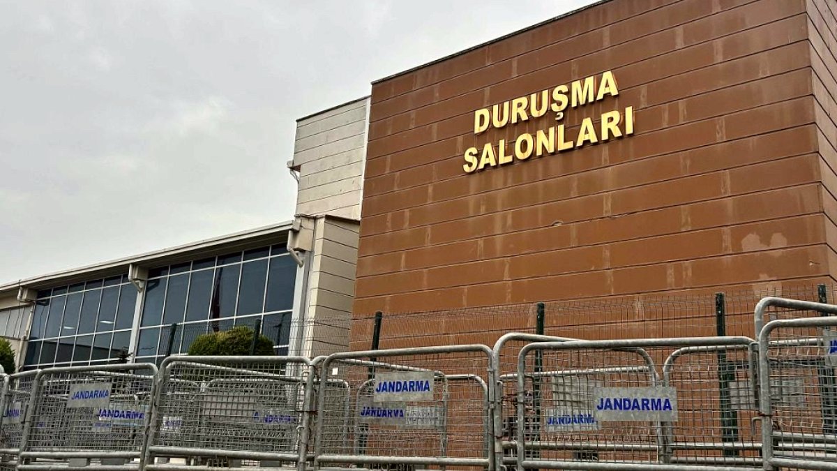İBB Davası Sanığı İmamoğlu'nun Doğum Günü Kutlaması Üzerine Jandarma Personeline Soruşturma