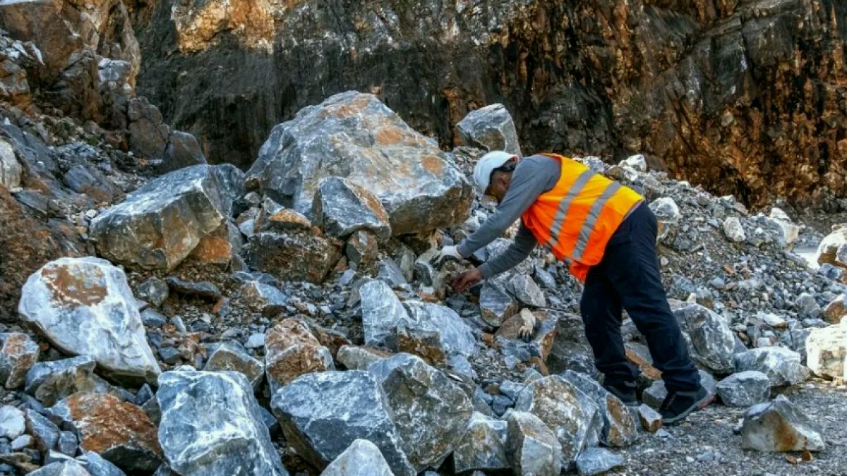 Güney Kore'de Dev İllit Keşfi: Çin'in Tekelini Sona Erdirecek Rezerv Ortaya Çıktı