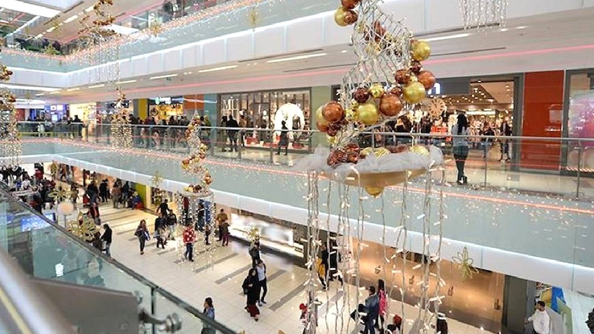 İstanbul'un Büyük Alışveriş Merkezi Tamamen Rönesans Gayrimenkul'e Geçiyor