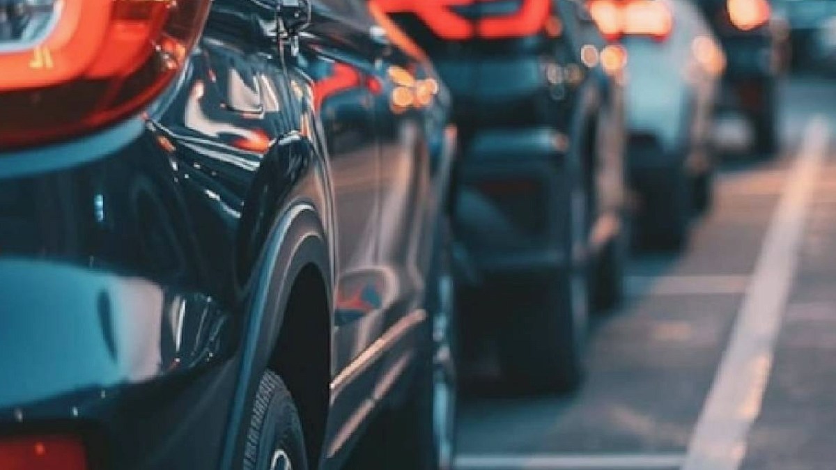 Honda ZR-V Türkiye'de Yeniden Sahne Aldı: Hibrit SUV Fiyatı ve Özellikleri