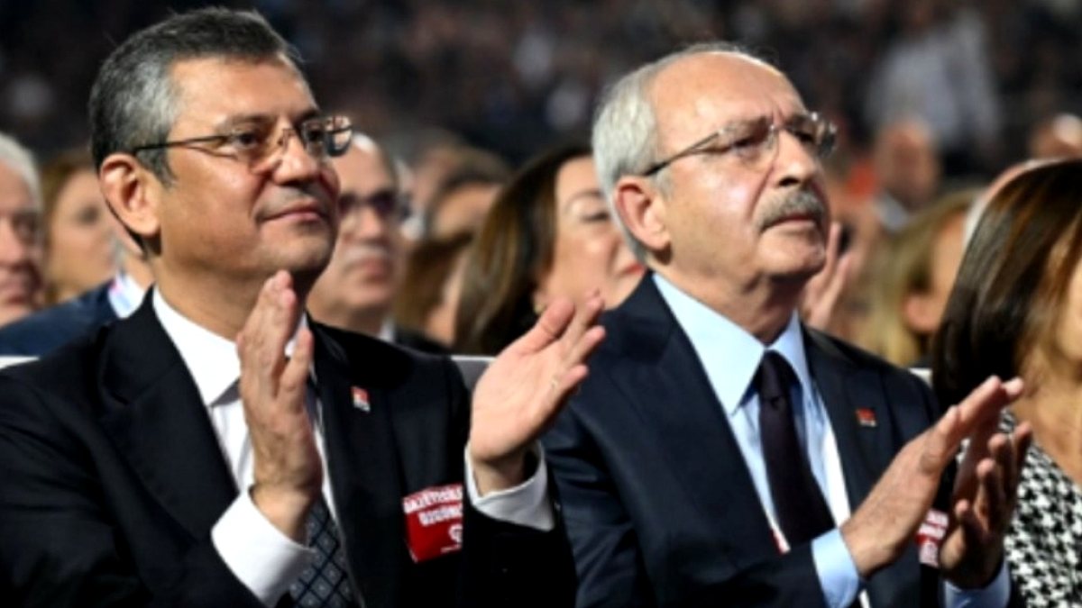 CHP'de Kılıçdaroğlu ve Özel Görüşmesi: Vekiller Arabuluculuk Görevini Sürdürüyor