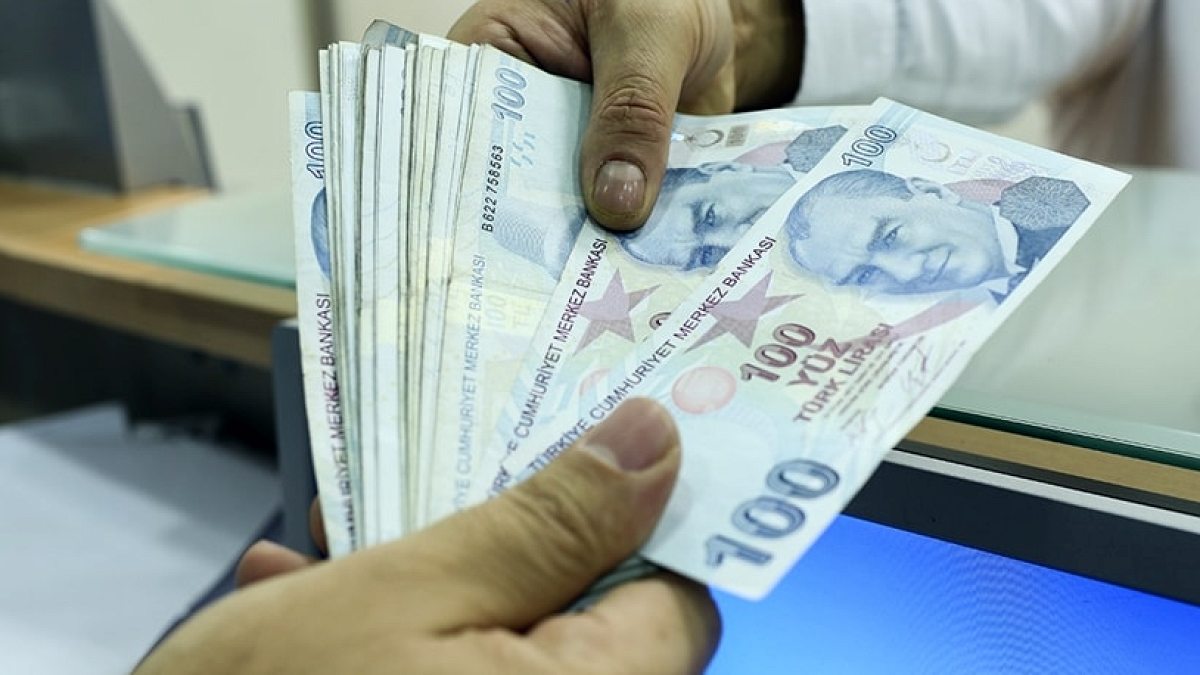 Enflasyon Vurdu: Maaşlar, Aylıklar ve Asgari Ücret Reel Değerini Kaybetti