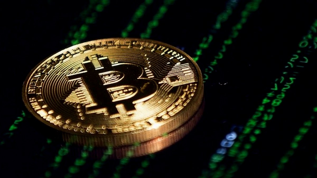Kripto Para Piyasasında Şok Düşüş: Bitcoin Kritik Eşiği Aştı