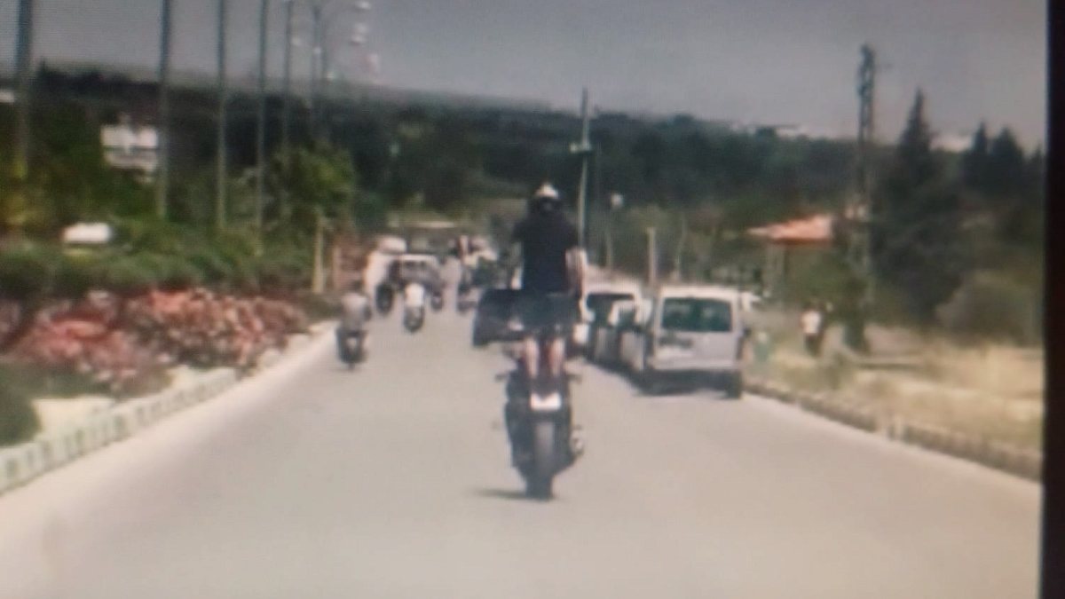 Kilis'te Tehlikeli Motosiklet Şovu: Sürücüye Ağır Ceza