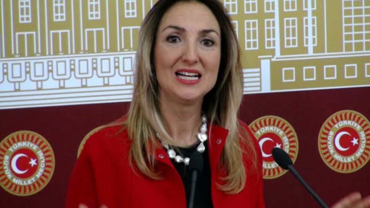 Aylin Nazlıaka'dan Nafaka İptaline Sert Tepki: Kadınlar Yoksulluk ve Şiddetle Karşı Karşıya