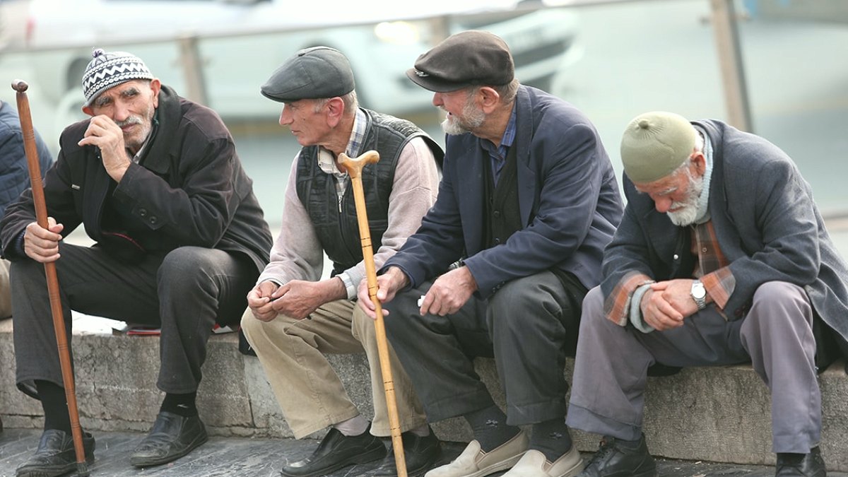Temmuz Zammı Netleşiyor: Memur ve Emekli Maaşları İçin Kritik Bekleyiş