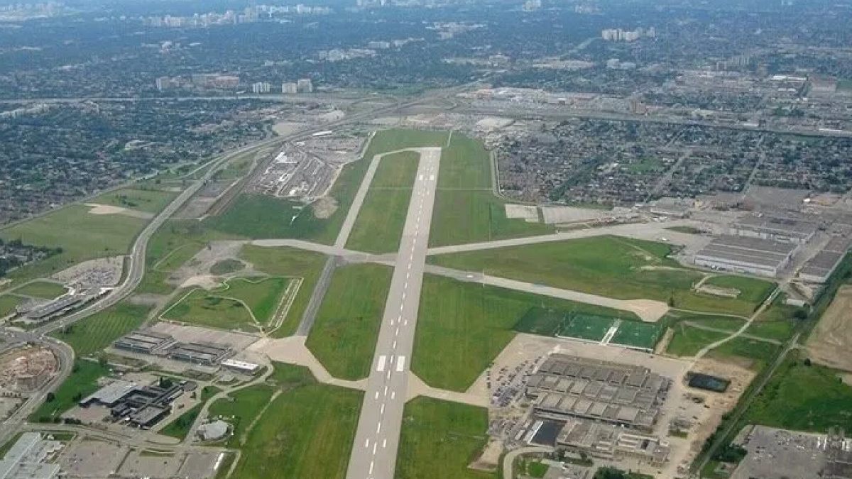 Kanada'da Tarihi Havalimanı 50 Bin Kişilik Şehre Dönüşüyor