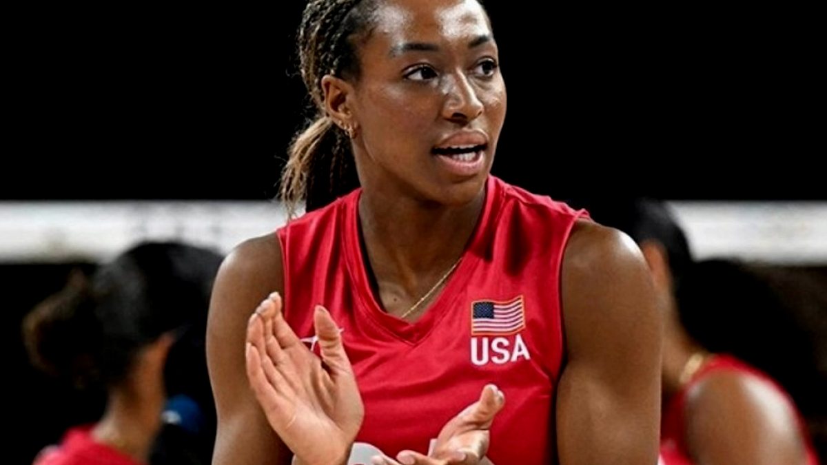 Fenerbahçe'den Voleybolda Dev Transfer: ABD'li Yıldız Ogbogu Kadroda