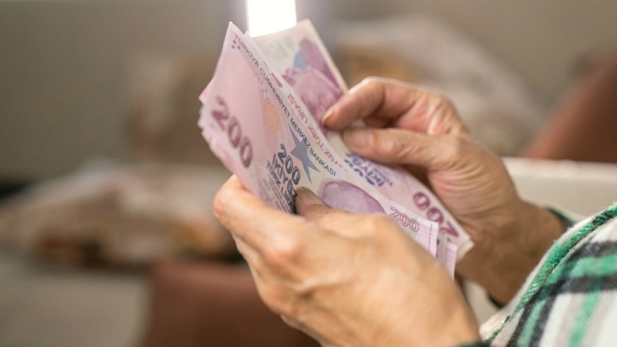Emekli Maaşlarına Temmuz Ayı Zam Oranı ve En Düşük Maaş Beklentileri Şekilleniyor