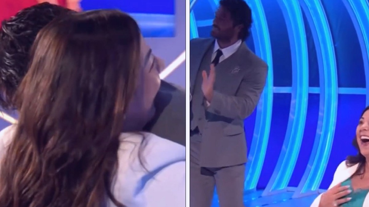 Can Yaman İspanya'da Sahnede Tanıdık Yüzle Karşılaştı