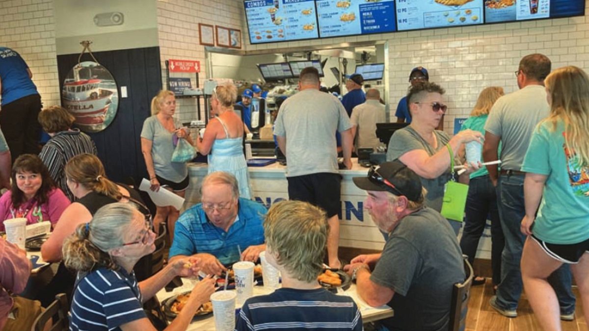 Deniz Ürünleri Fast Food Devi Long John Silver's Zarar Etme Sürecinde Kapılarını Kapatıyor