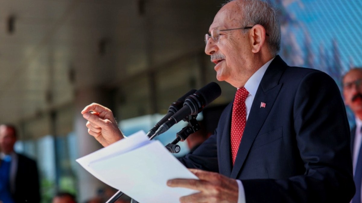 Kemal Kılıçdaroğlu Geri Adım Attı: Grup Toplantısı Genel Merkezde Yapılacak