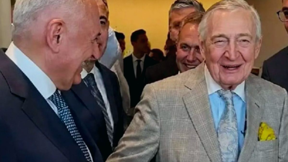Binali Yıldırım'dan Rahmi Koç'un Fıkrasına Tepki: Anlamadım, Nezaketen Güldüm