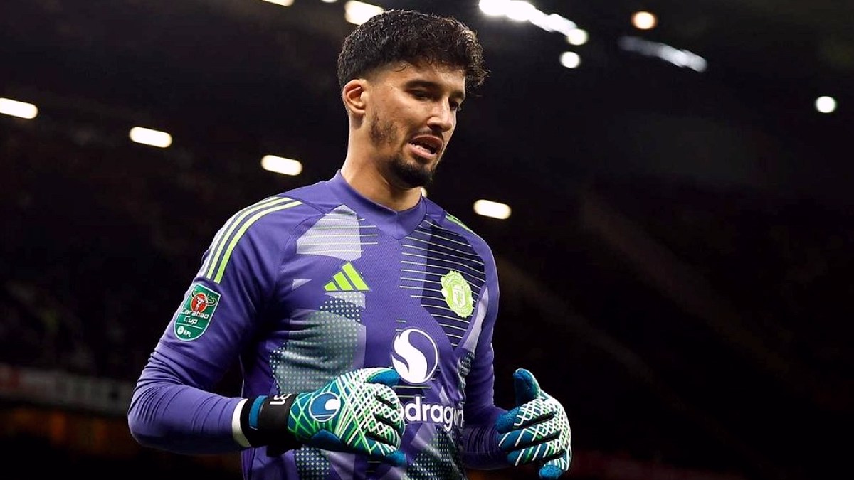 Altay Bayındır'dan Manchester United'a Veda Sinyali: Süper Lig'e Dönüş Mümkün mü?