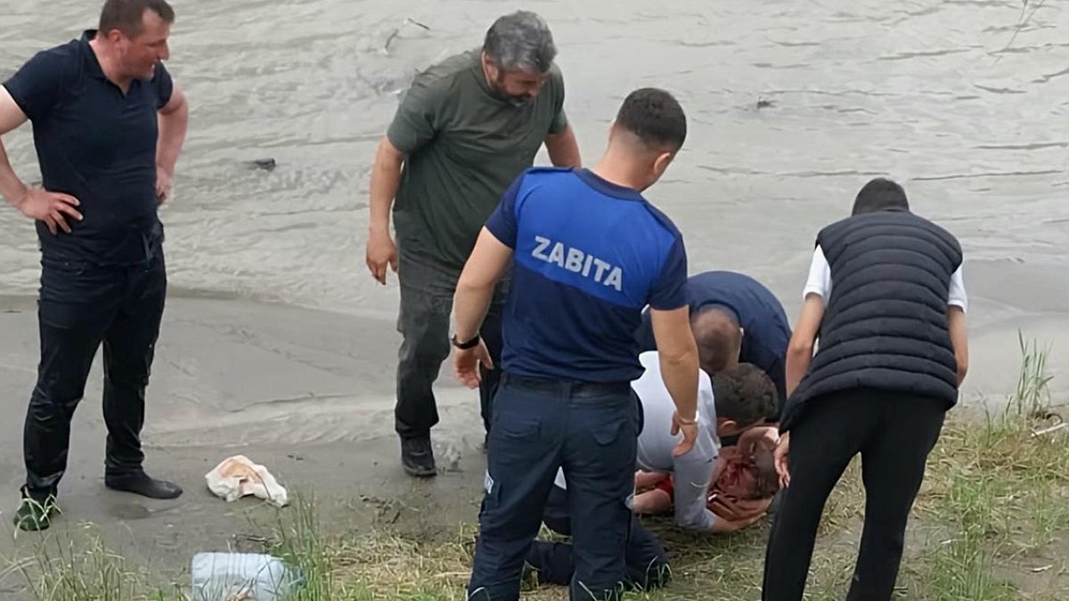 Kastamonu'da Küçük Çocuk Irmağa Düştü: Kahraman Vatandaş Son Anda Müdahale Etti
