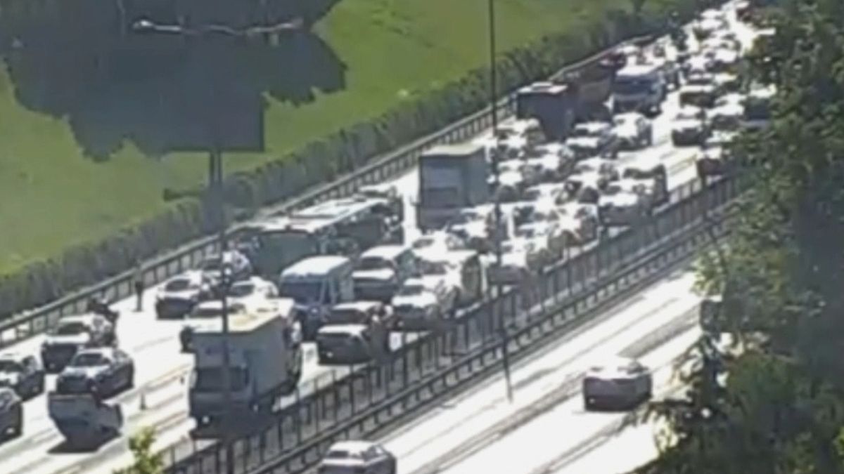 TEM Otoyolu'nda Feci Kaza: Trafik Kilometrelerce Durdu