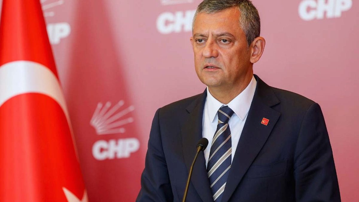 CHP'de Kritik Günler: İhraçlar ve Yeni Parti İddiaları Gündemde