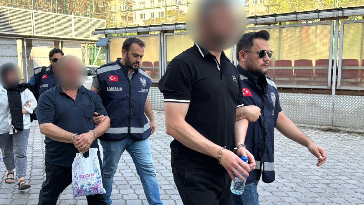 Samsun'da Tefecilik Operasyonu: 3 Gözaltı, Çok Sayıda Silah ve Belge Ele Geçirildi