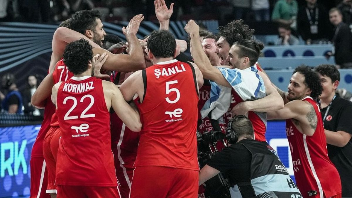 Filenin Efeleri FIBA 2027 Elemeleri İçin Sahaya Çıkıyor: Aday Kadro Açıklandı
