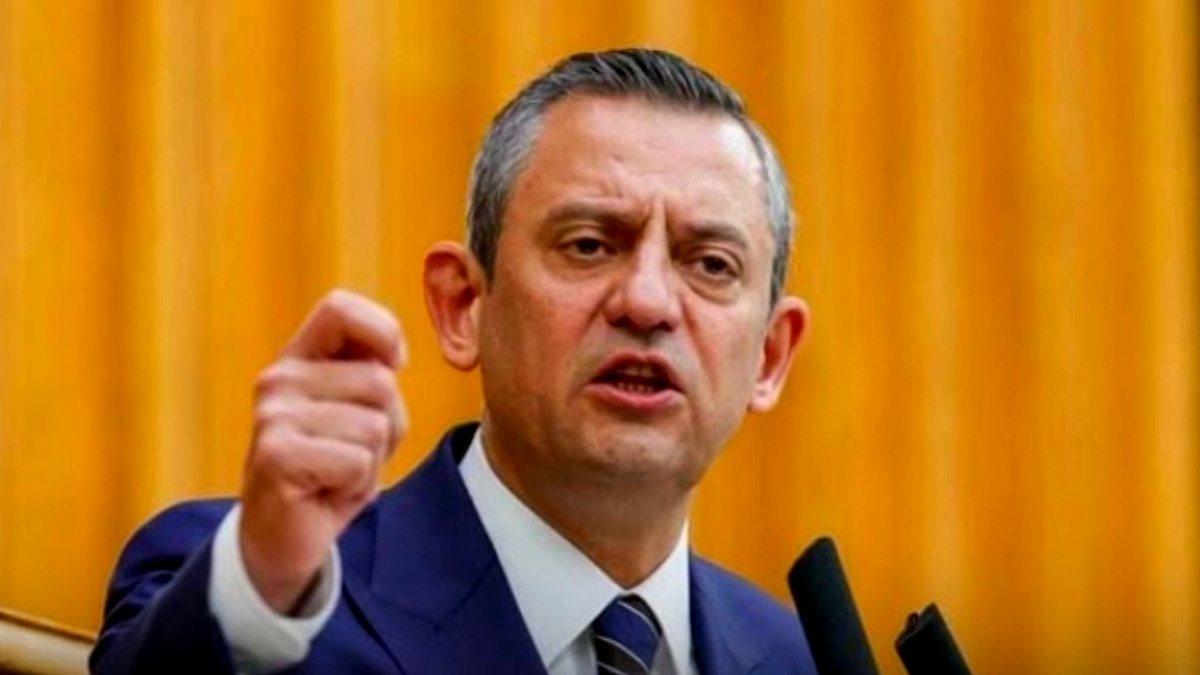 CHP'de Kılıçdaroğlu'nun İhraç Talebine Özgür Özel'den Sert Yanıt