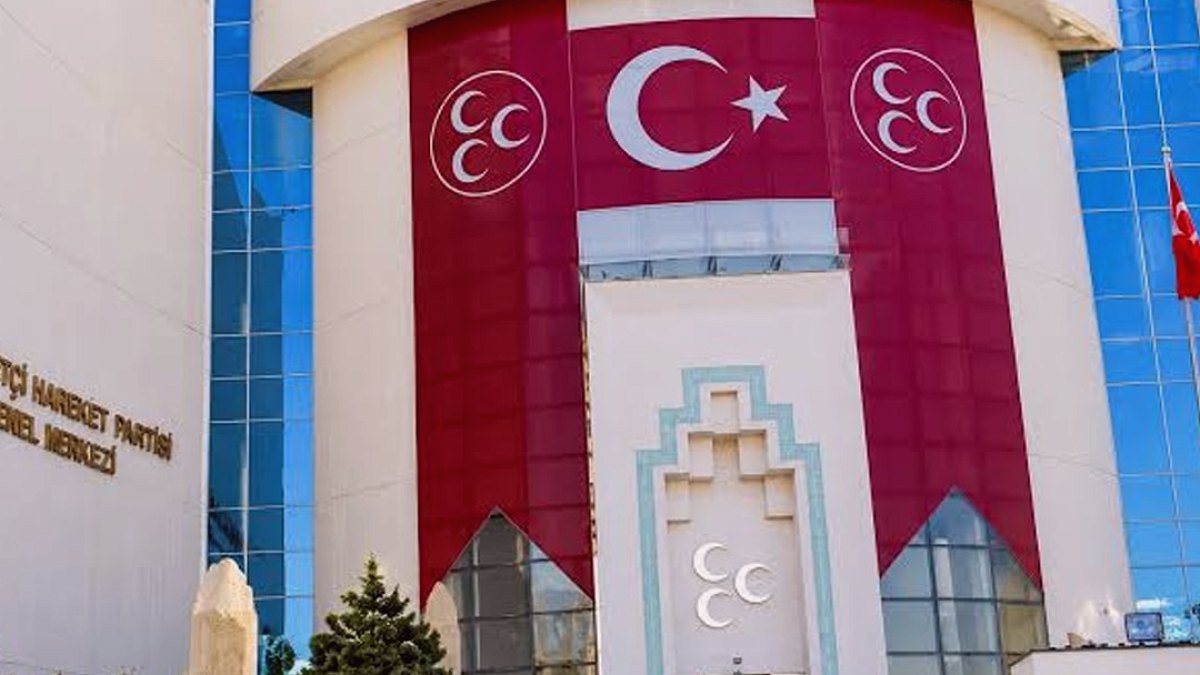 MHP'de Yapılanmaya Gidildi: Adıyaman İl Teşkilatı Feshedildi