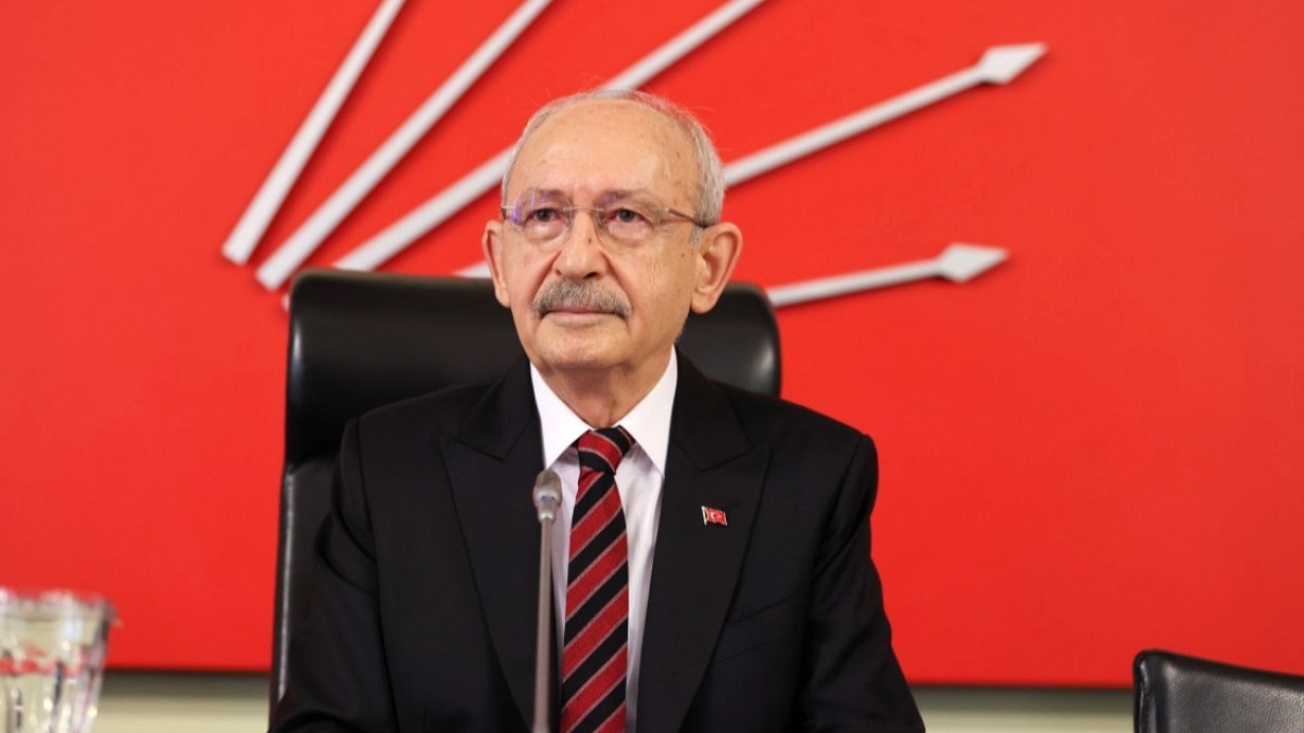 CHP'de İstifa Krizi: Kılıçdaroğlu'ndan Özgür Özel'e Suçlama ve Parti Kurma İddiaları