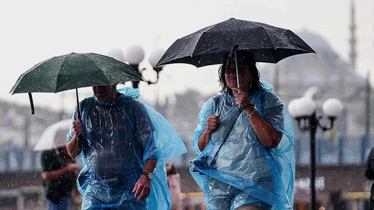 İstanbul'da Kış Günlerini Aratmayan Hava Değişikliği Kapıda