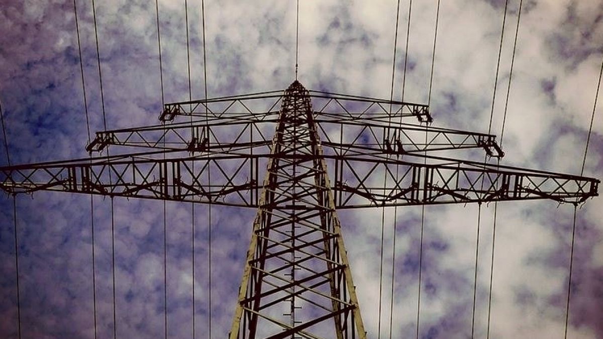 Türkiye'de Elektrik Üretimi Tüketimi Aştı: Detaylı Veriler Açıklandı