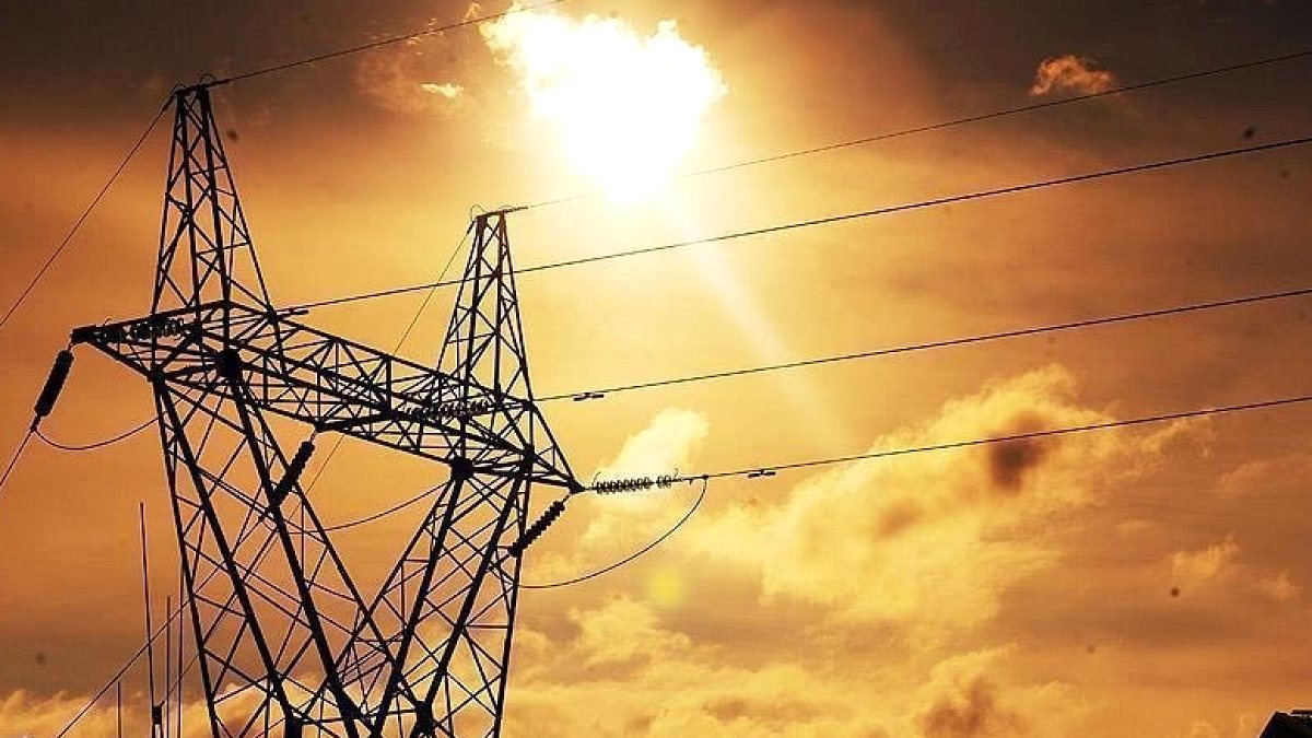 Enerji Piyasasında Elektrik Fiyatlarında Günlük Dalgalanma