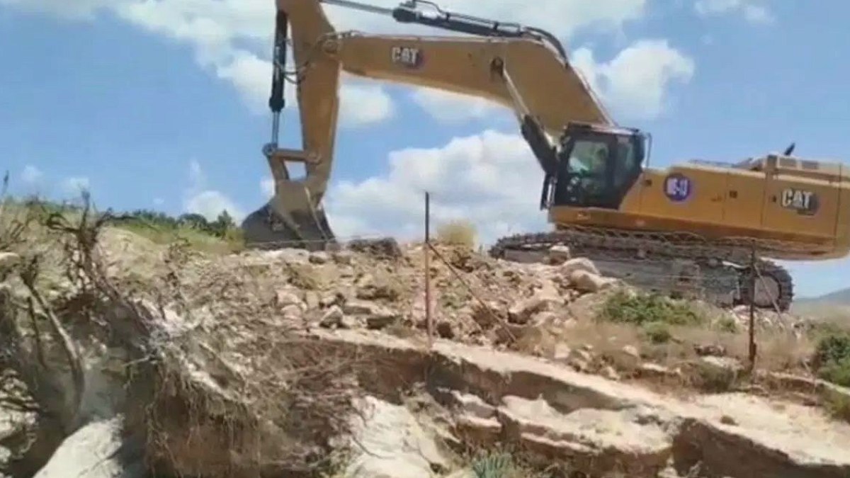 Akbelen'de Yürütmeyi Durdurma Kararına Rağmen Maden Çalışmaları Tepki Çekti