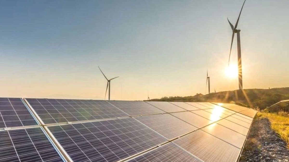 Güneş ve Rüzgar Enerjisi Tarihi Bir Zirvede: Doğal Gazı Geride Bıraktı