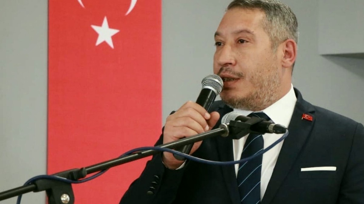 Dinar Belediye Başkanı'na Neşterli Tehdit İddiası: Siyasi Geçiş Tepki mi Yarattı?