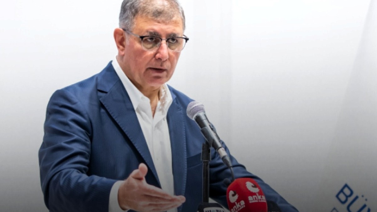 İzmir Büyükşehir Belediye Başkanı Cemil Tugay'dan İstifa ve Görevden Alınma İddialarına Net Yanıt