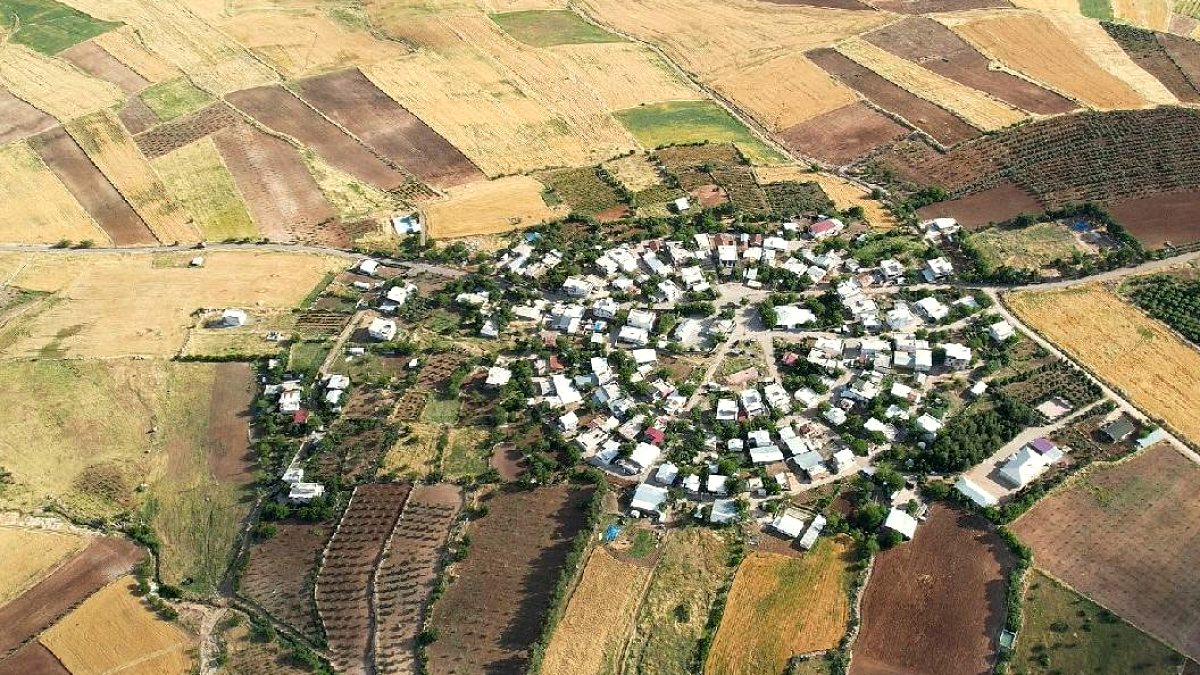 Adıyaman'da 56 Yıllık Dairesel Köy Yaşamı: Eşsiz Bir Topluluk Hikayesi